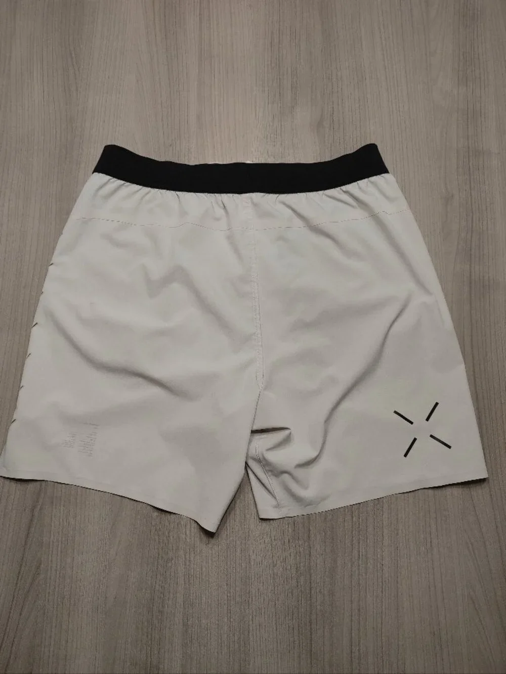 Men's Ten Thousand 7'' Interval Unlined Active Shorts Size L - Picture 3 of 4
